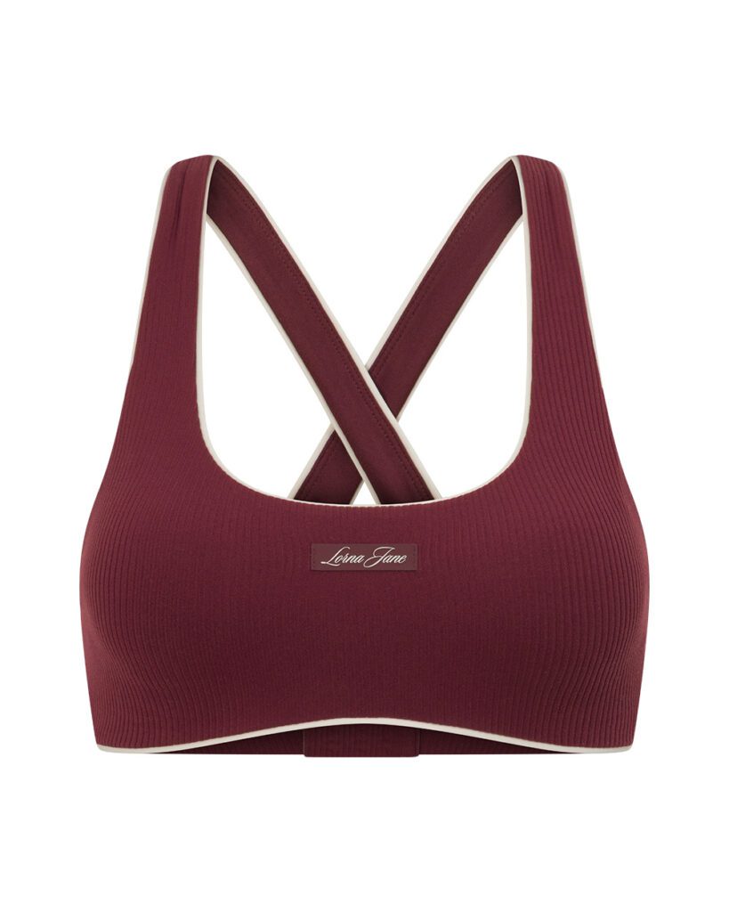 sportswear and activewear ghost mannequin photography services